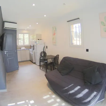 Chez Muriel Apartman *